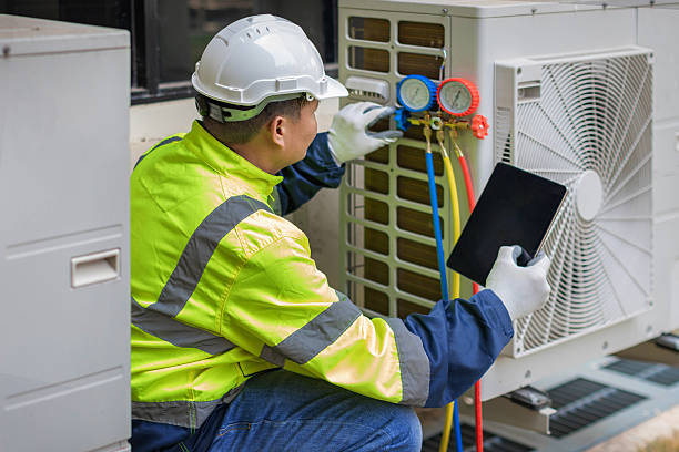 Professional Ac Installation technician working in Aston, PA